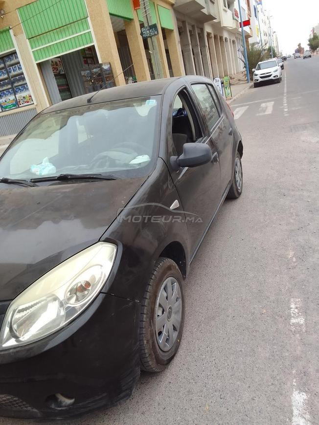 Dacia Sandero Essence Manuelle 2011 à Agadir
