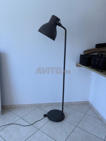 Lampe sur pied HEKTAR IKEA gris fonce