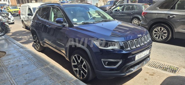 jeep compas tres bon etat