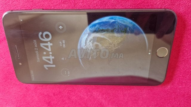 Iphone 8 plus comme neuf en noir