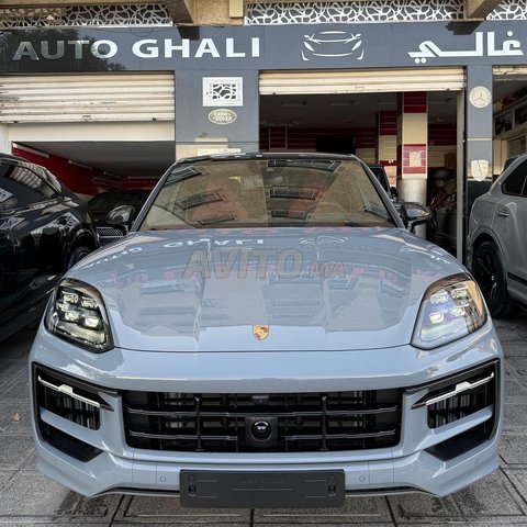 Porsche cayenne hybride