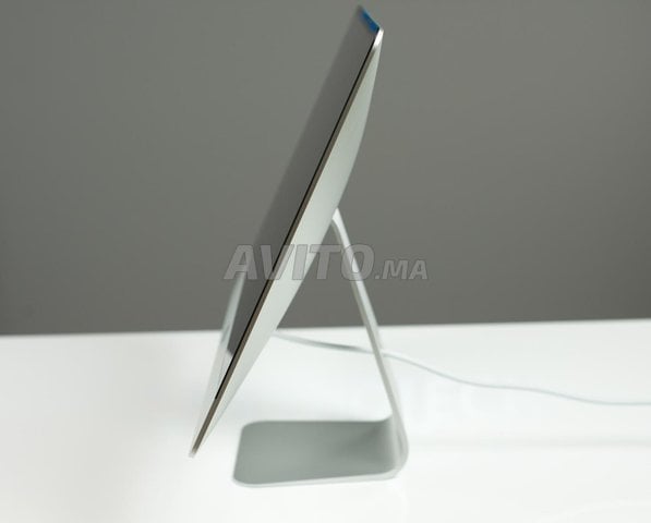 Imac i5 Slime 22 inch disk 256 SSD Ram 8 Go