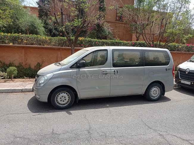 HYUNDAI H1 2013