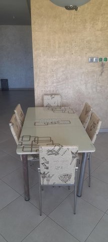 Table à manger extensible (avec 6 chaises) 