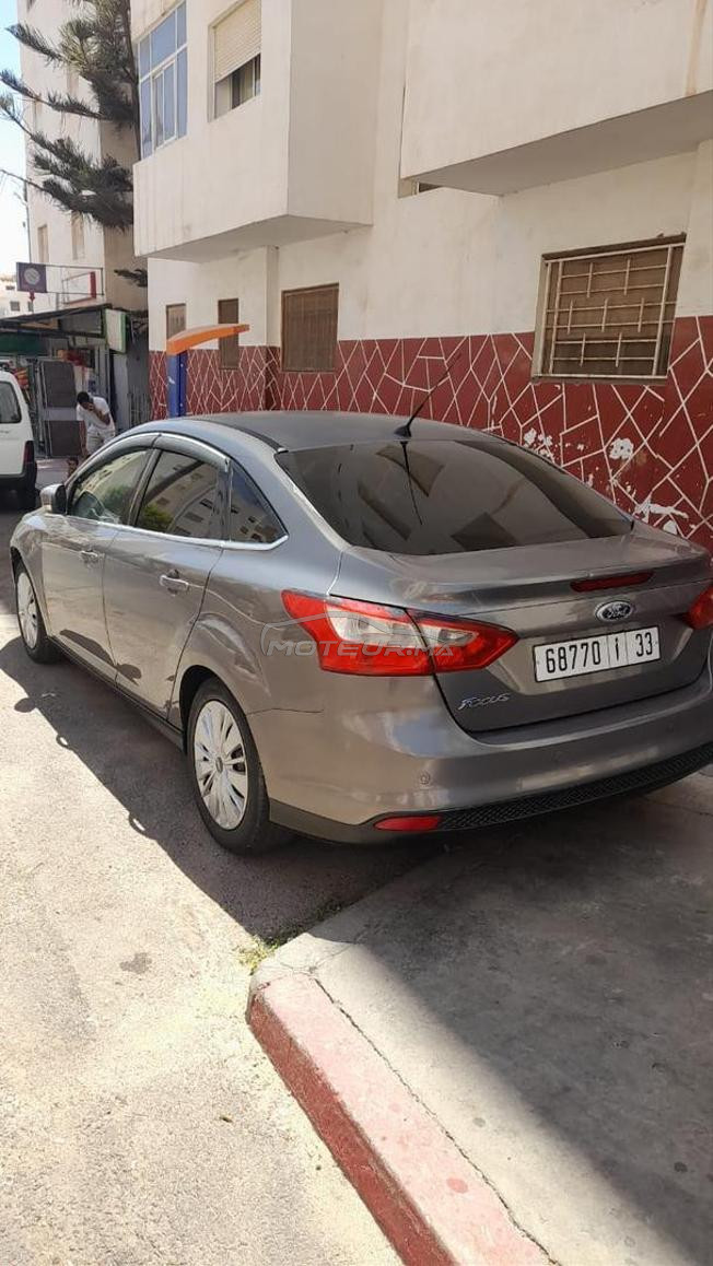 ford focus titanium  2 eme main