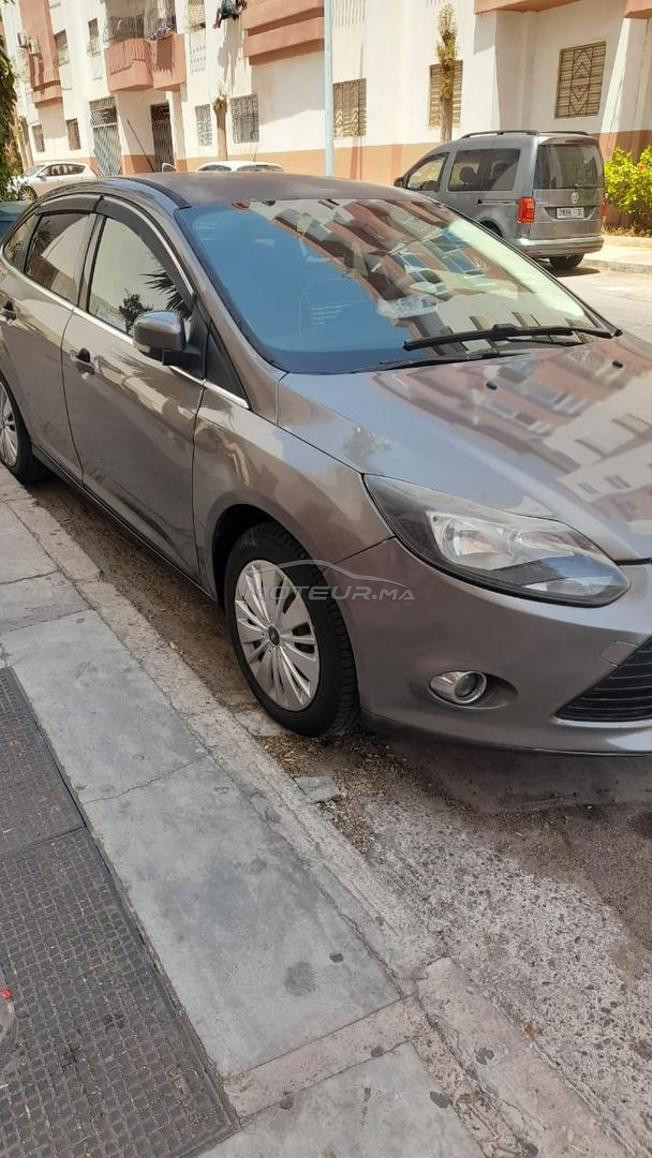 ford focus titanium  2 eme main