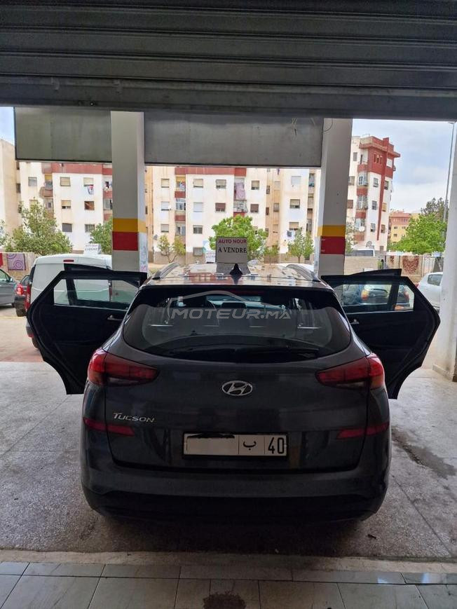 Tucson hyundai avendre tres bon état
