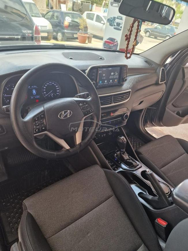 Tucson hyundai avendre tres bon état