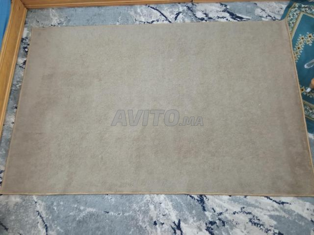 Tapis en Bon état général à vendre (1,30x2,00) - 2
