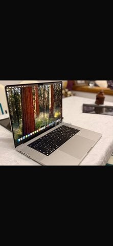 Macbook pro m1 Max 16 pouce 1 tera 32 Ram