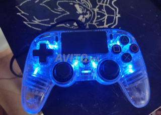 Nacon PS4 Compact Controller USB Clear Transparent