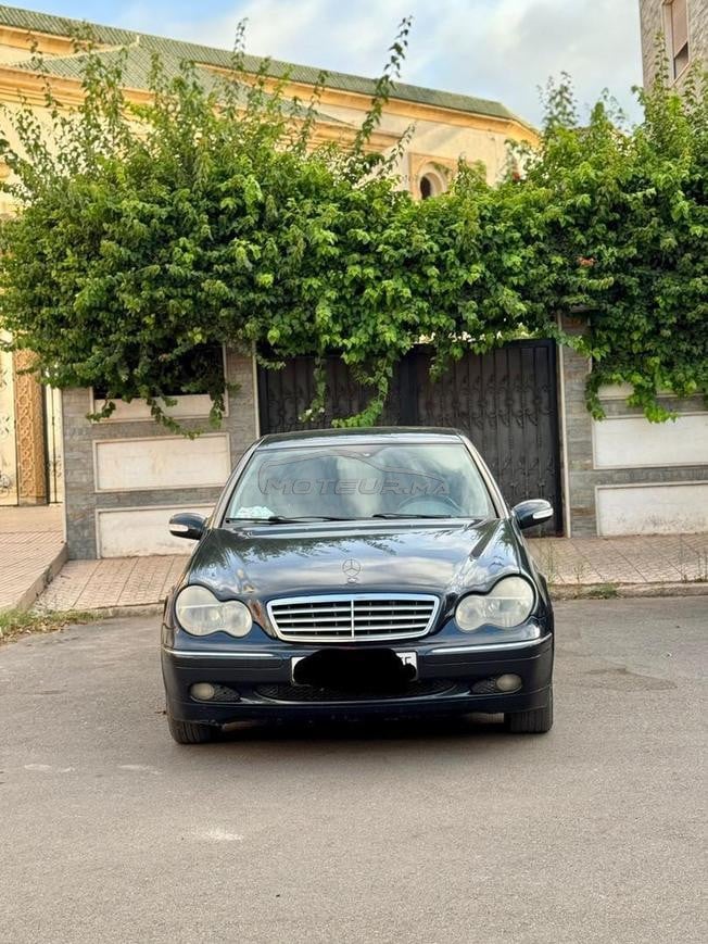 Mercedes 220