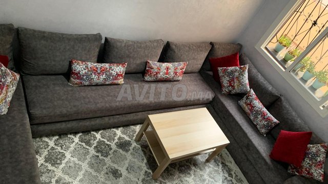  Salon en U avec Table et Tapis Très bon état