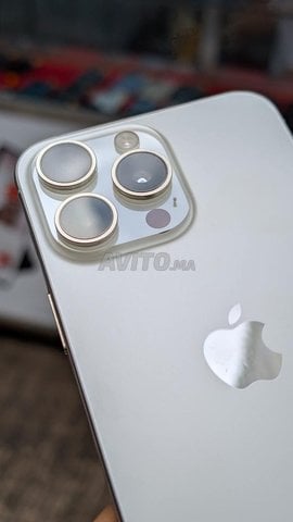 iPhone 15 Pro Max 