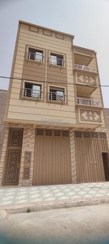 منزل تجاري محفظ للبيع الفقيه بن صالح حي رمضان 