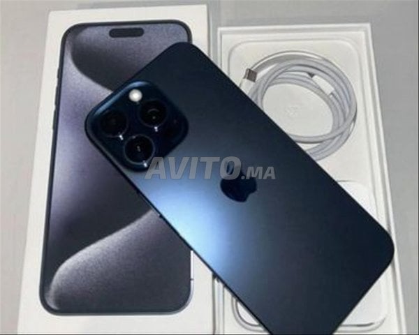 IPHONE 15 PRO MAX 512GB BLEU  / andi ma7al