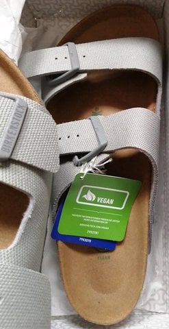 sandales Birkenstock homme 43