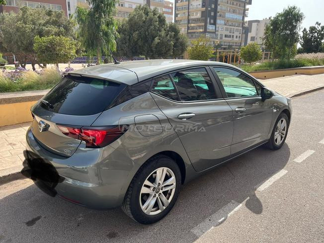 Opel Astra automatique