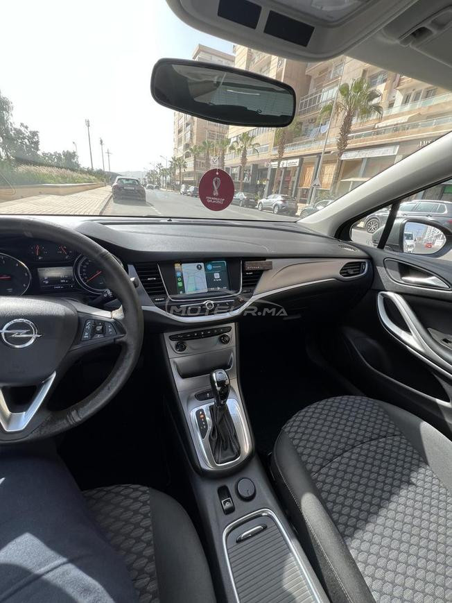 Opel Astra automatique