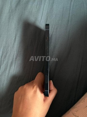 Iphone 13 tres bon état 