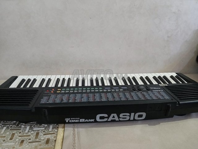 piano casio très bon état 