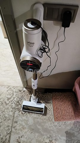 aspirateur balai ufesa z5 