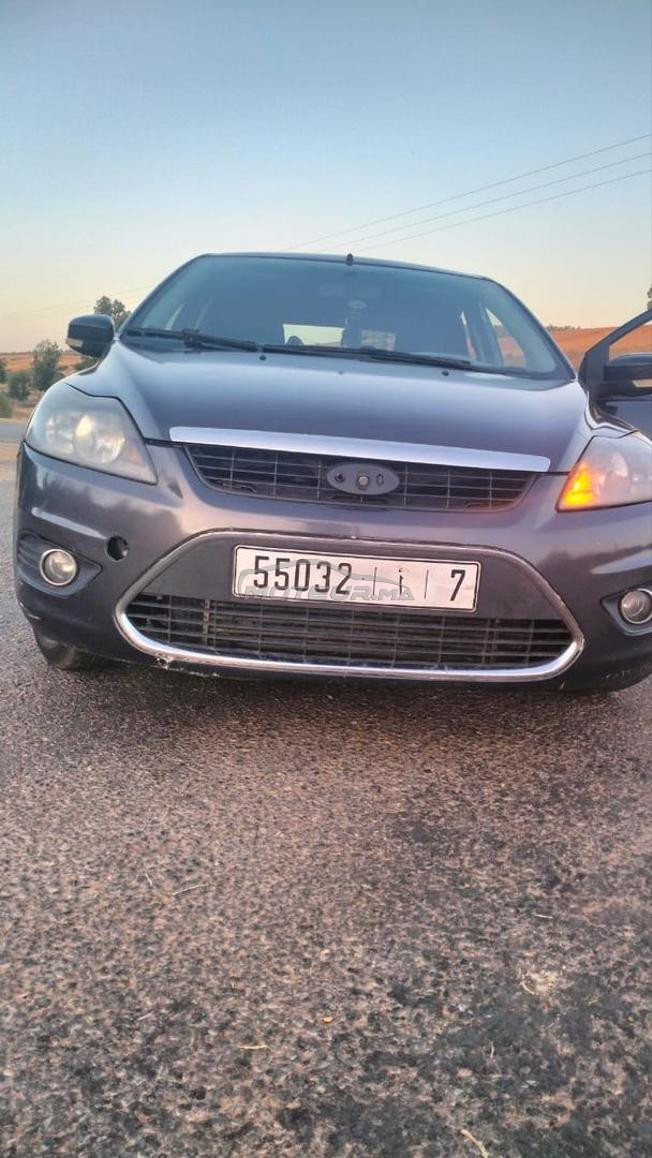 Ford focus ghia 2010