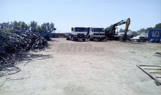 Hangar 2500 m² à louer à Ouled Salah Bouskoura - 2