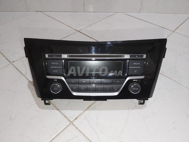 راديو نيسان كاشكاي أصلي بحالة ممتازة 