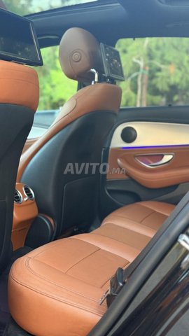 Mercedes-Benz 220 Diesel Automatique 2017 à Temara