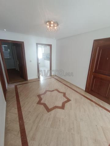 Appartement à louer 80 m² à Casablanca - 2