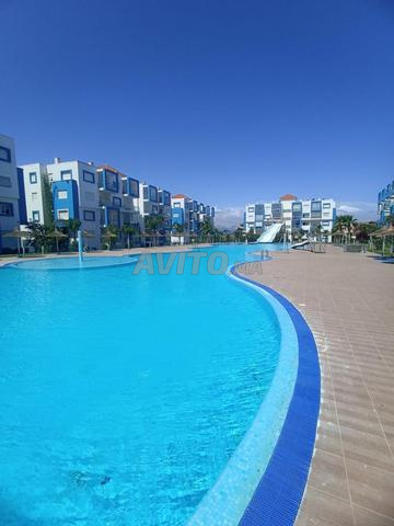 Appartement élégant avec vue sur la piscine - 2