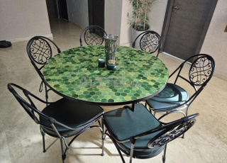 Salle à manger en fer forgé 