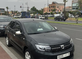 Dacia Logan Diesel Manuelle 2018 à Marrakech