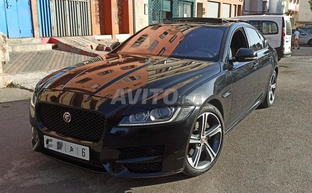 jaguar xf