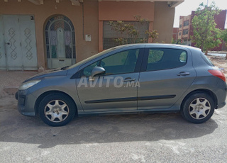 peaugot 308 très bonbe qualité 