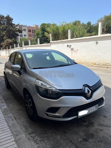Renault clio 4 manuel 2019 diesel a sale