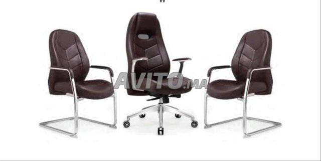 ensemble de bureau avec les chaises bon qualité