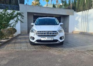 Ford Kuga Diesel Manuelle 2019 tres bonne etat