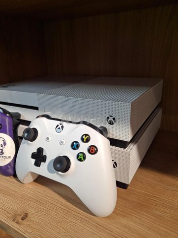 xbox one s excellent état avec garantie magasin