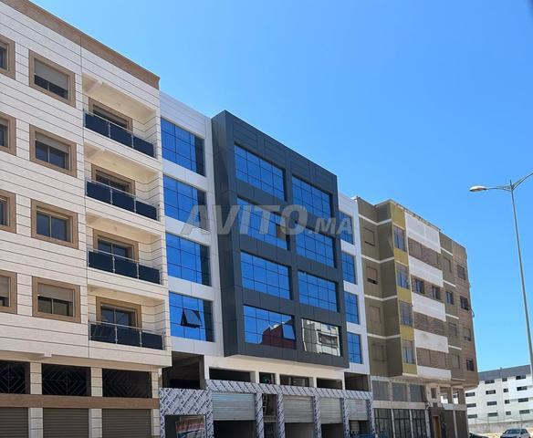 Plataux bureaux et de locaux commerciaux a vendre