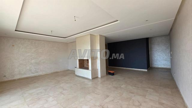 Un joli appartement en location à prestigia
