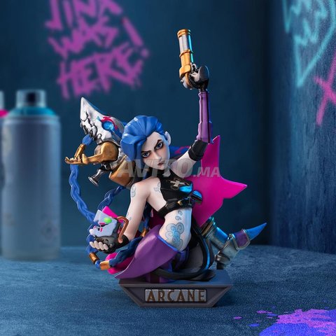Arcane Figurine - League of legends