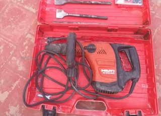 marteau piqueur Hilti