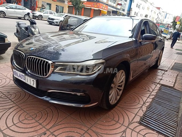 KIFAL - BMW Série 7