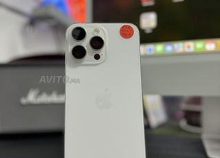 iPhone 16 Pro Max 256GB Desert / blanc Titanium 