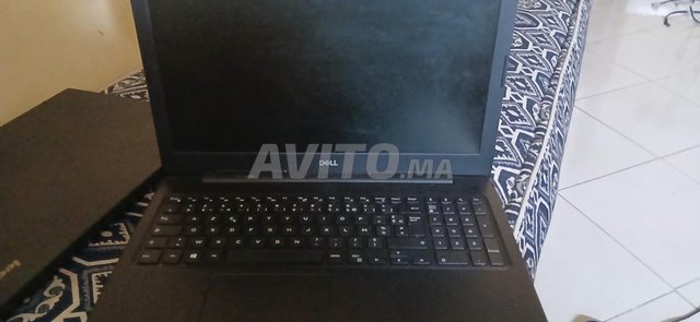 pc portabl dell core i.3 7th gen