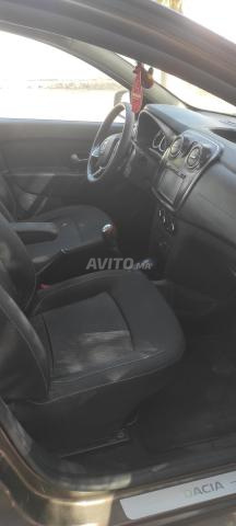Dacia Logan Diesel Manuelle 2017 à Casablanca - 2
