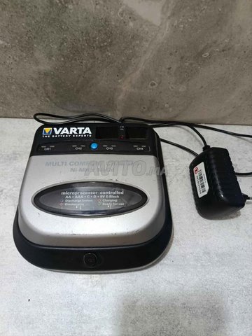 Chargeur de batteries et piles VARTA