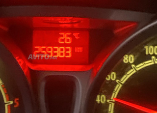 Ford Fiesta titanium Diesel Manuelle 2009 à Azrou